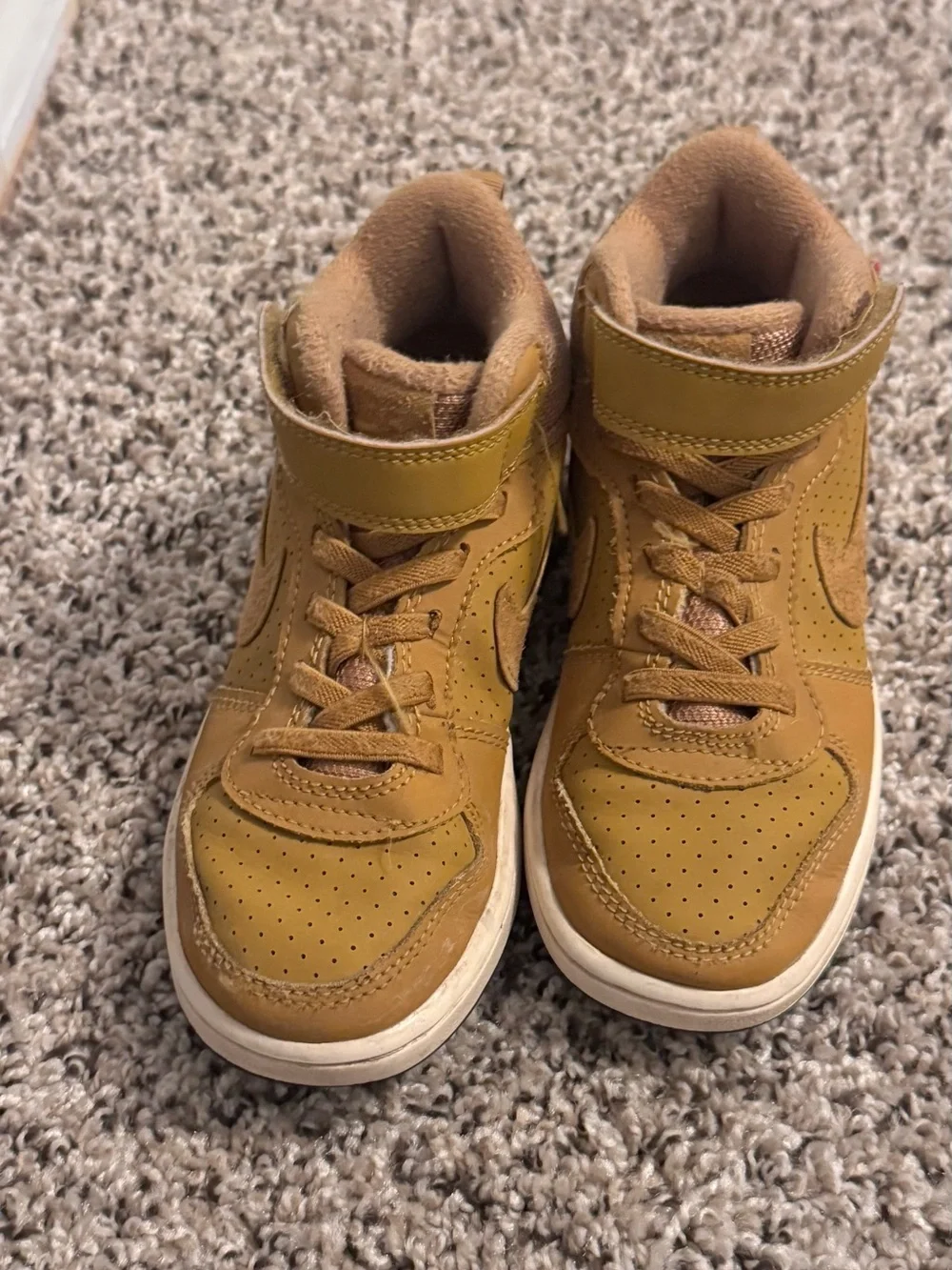 Nike Kids' High-Top Sneakers in Wheat/Tan